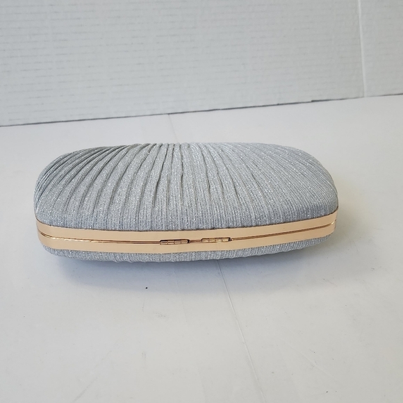 Silver Pleated Glitter Clutch Purse Women's Evening Handbag - Picture 4 of 10